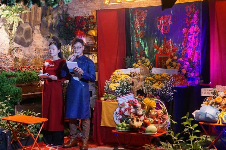 Smile Gift Dâng Hương Tưởng Nhớ Tổ Nghiệp Sân Khấu 2024